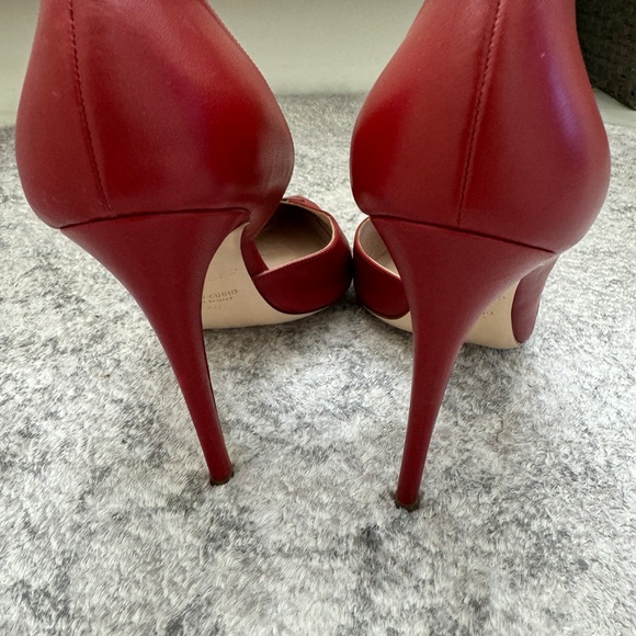 Aperlai Red Suede High Heel Shoes with Cutout Detail Size 40 - Picture 10 of 12